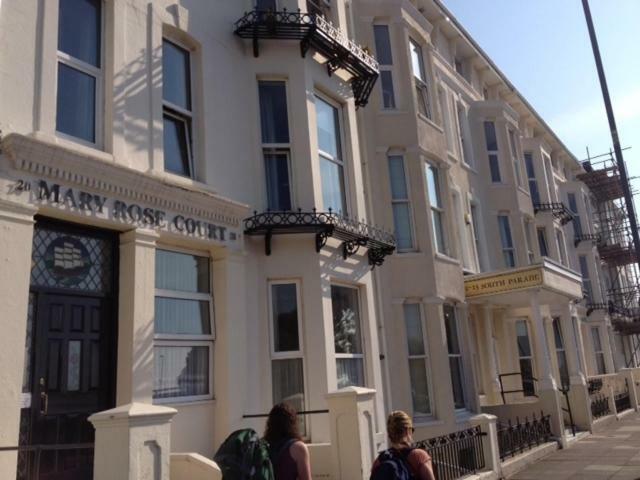 Modern One Bedroom Apartment Near The Seafront Portsmouth Exterior foto